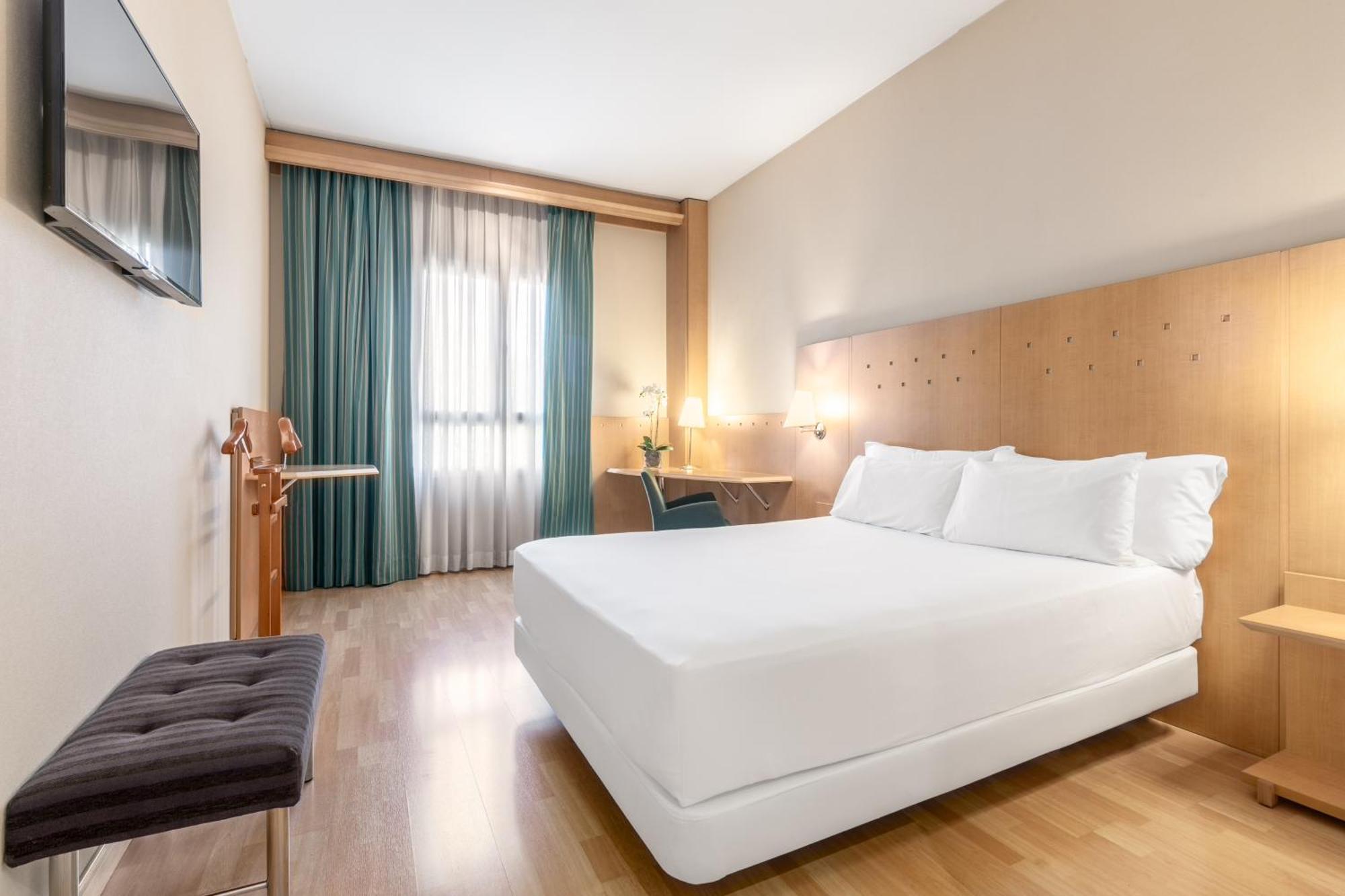 Crisol Leganes Hotell Eksteriør bilde