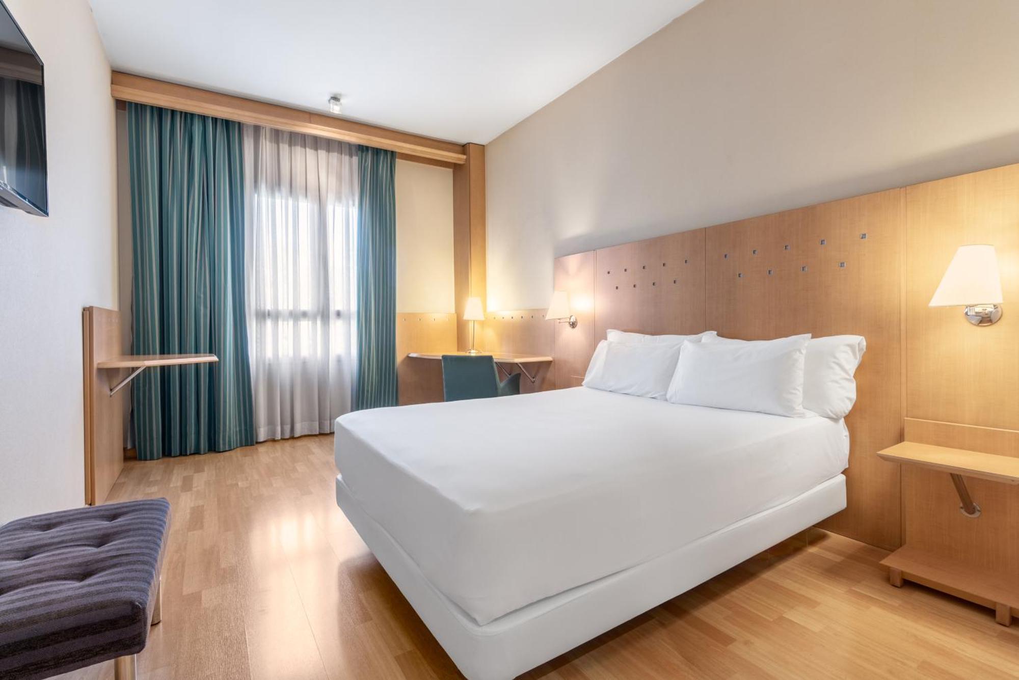 Crisol Leganes Hotell Eksteriør bilde