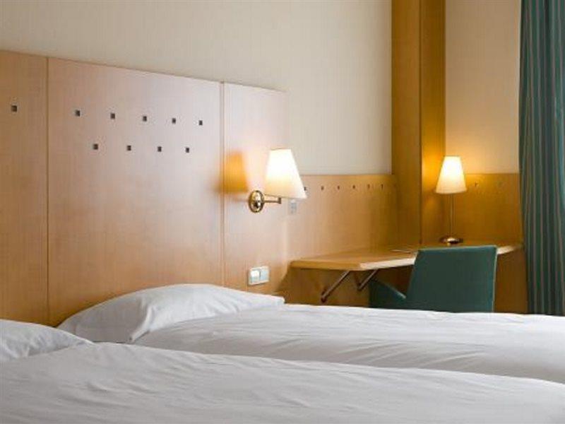 Crisol Leganes Hotell Eksteriør bilde